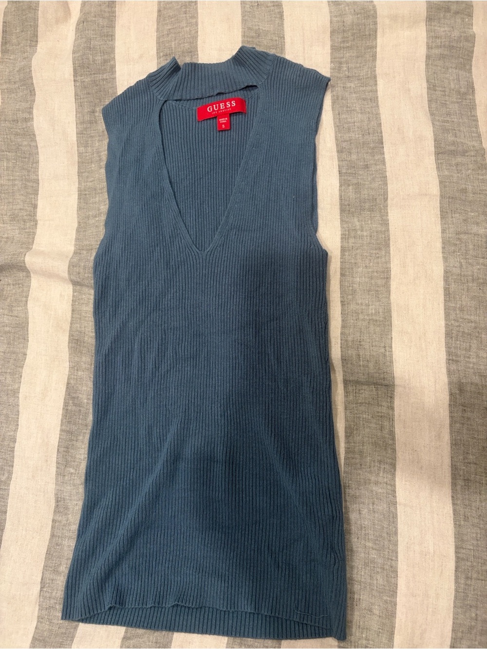 GUESS Blue Ribbed V-Neck Sleeveless Tank Top